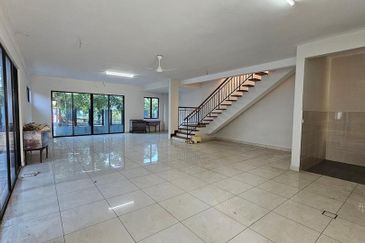 Saffron Hills @ Denai Alam