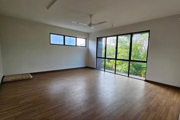 Saffron Hills @ Denai Alam