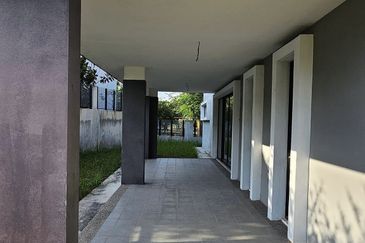 Saffron Hills @ Denai Alam