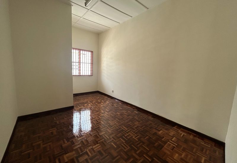 Taman Mutiara Subang