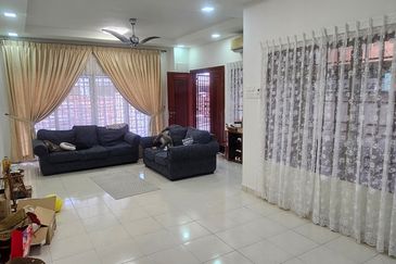 Rafflesia @ The Hill