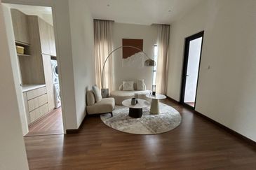 Rafflesia @ The Hill