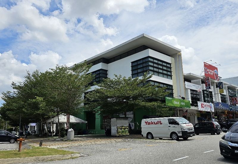 E-Boulevard, Denai Alam