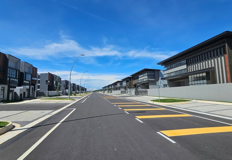 Elmina Business Park