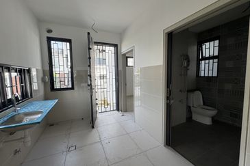 Elmina Green Three @ City of Elmina