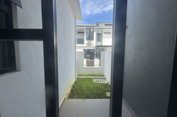 Elmina Green Three @ City of Elmina