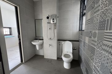 Elmina Green Three @ City of Elmina