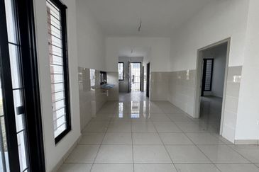 Elmina Green Three @ City of Elmina