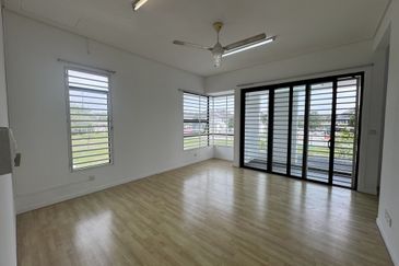 Mulberry Groove @ Denai Alam