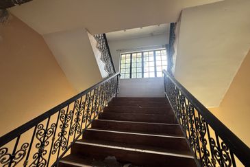 KGSAAS Golf Club, Seksyen 13