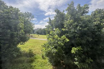 KGSAAS Golf Club, Seksyen 13