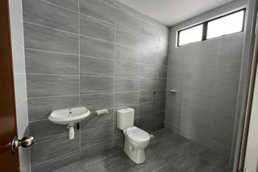 Completed Freehold Double Storey Landed 20x70 in Johor Bahru! FREE MOT & Legal Fees!  