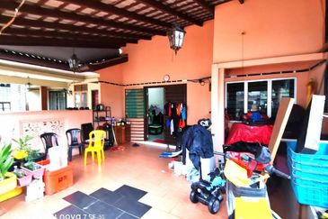 Taman Saujana Puchong