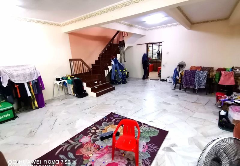 Taman Saujana Puchong