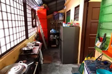 Taman Saujana Puchong