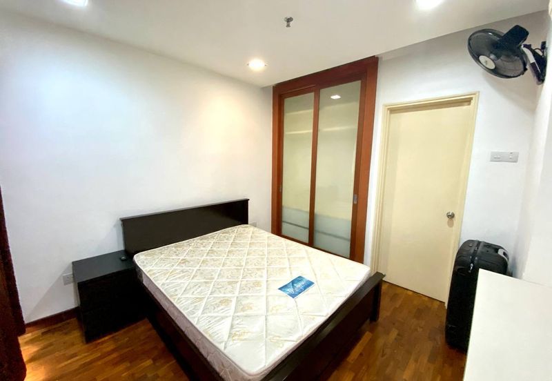 10 Semantan Suites (Sematan Avenue)