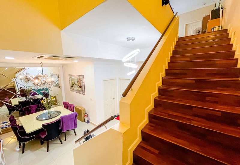 Double Storey Superlink Tropika 2 , Jalan Tiang Seri, Bukit Jelutong Shah Alam