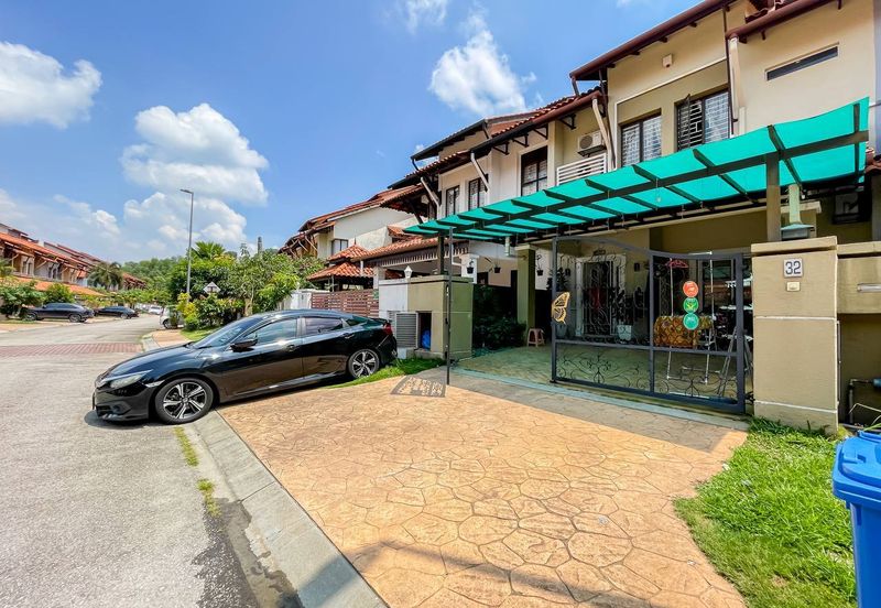 Double Storey Superlink Tropika 2 , Jalan Tiang Seri, Bukit Jelutong Shah Alam