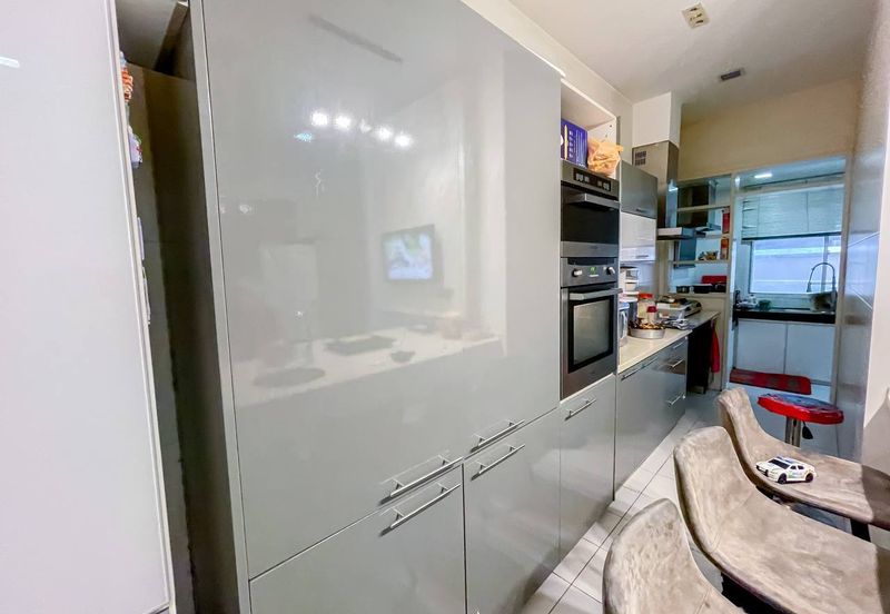 Double Storey Superlink Tropika 2 , Jalan Tiang Seri, Bukit Jelutong Shah Alam