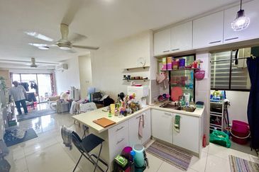 Alam Sanjung Serviced Apartment