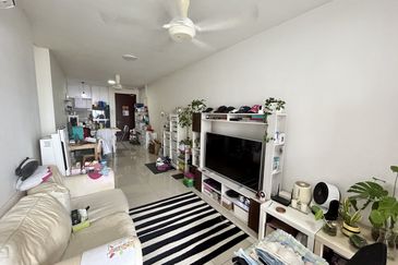 Alam Sanjung Serviced Apartment