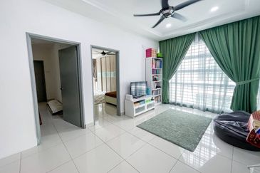 Taman Pinggiran Putra