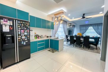 Taman Pinggiran Putra