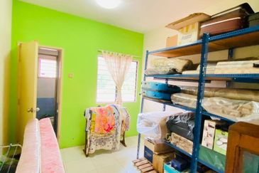 Taman Subang Permata