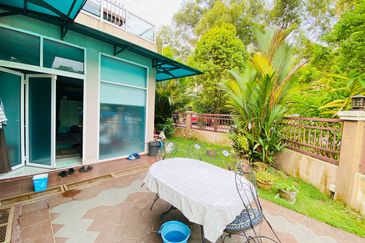 Taman Subang Permata