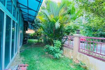 Taman Subang Permata