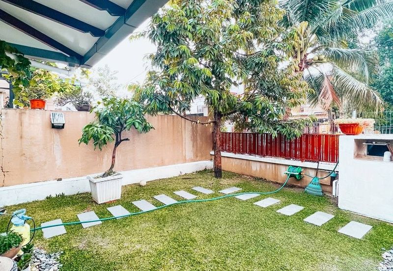 END LOT Double Storey Saujana Damansara, Damansara Damai 