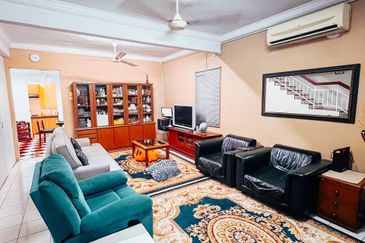 END LOT Double Storey Saujana Damansara, Damansara Damai 