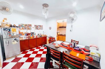 END LOT Double Storey Saujana Damansara, Damansara Damai 