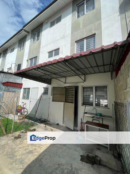 3 Storey Townhouse Saujana Palma Kajang  For Sale, Selangor, Kajang