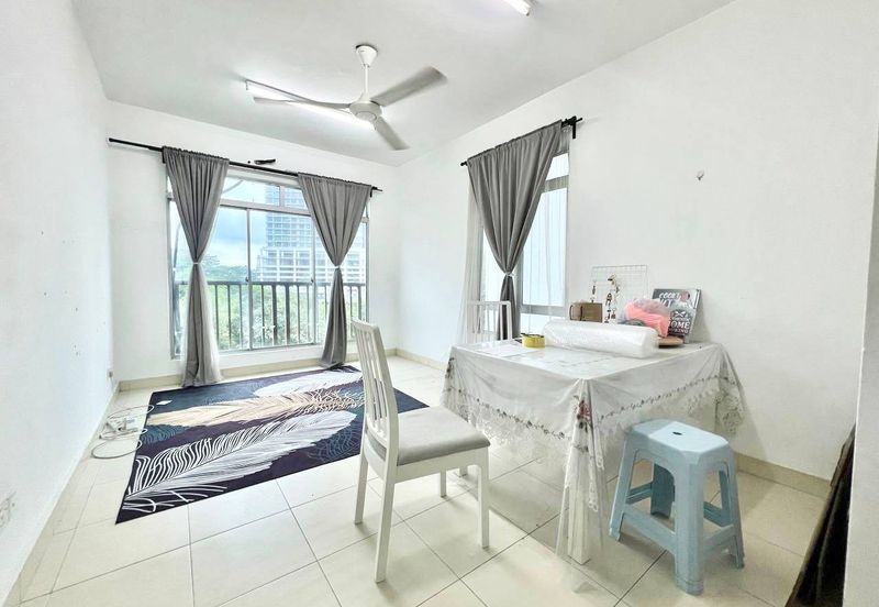 Villa Park Condominium