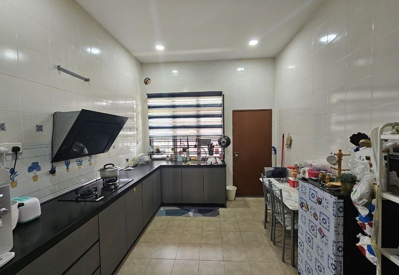 Taman Desa Bestari, Salak Tinggi