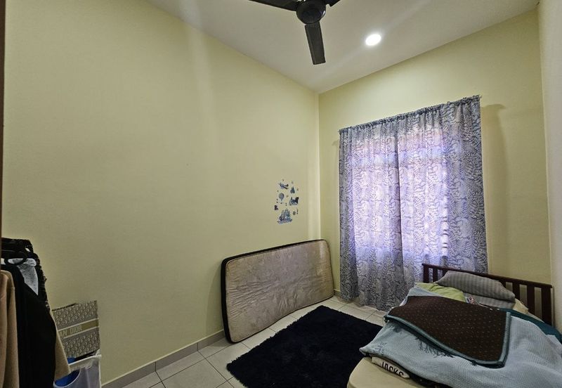 Taman Desa Bestari, Salak Tinggi