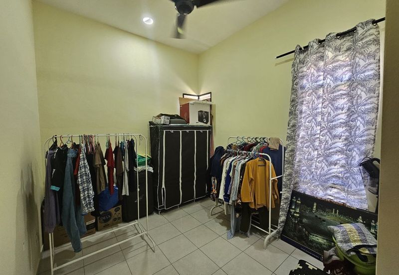 Taman Desa Bestari, Salak Tinggi