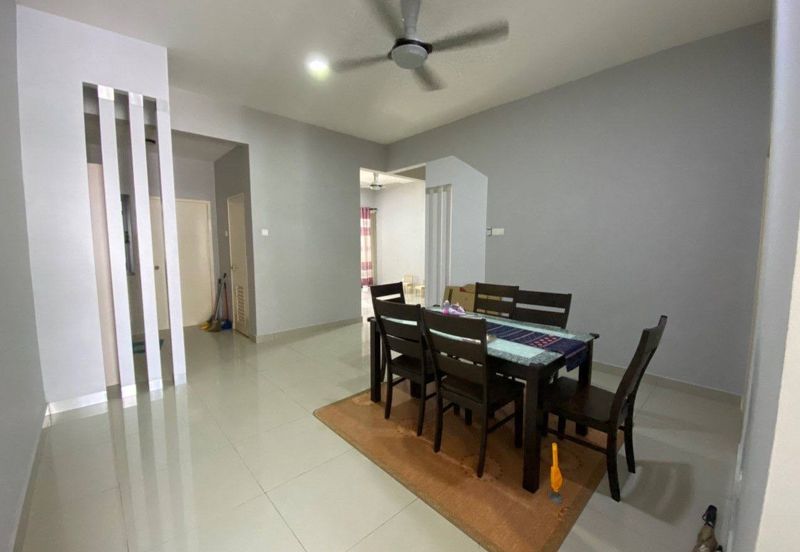 Crescent Park Townvilla