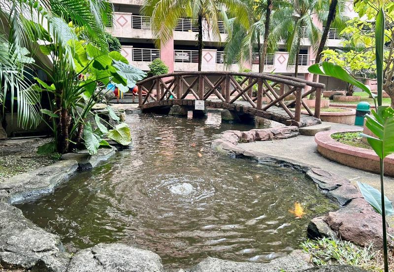 Brunsfield Service Apartment