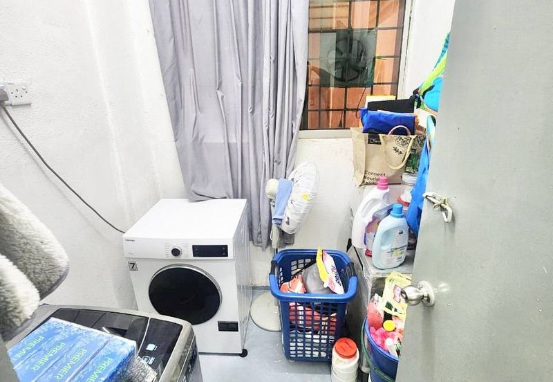 Pangsapuri Seroja Bukit Jelutong