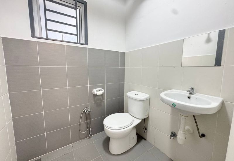 Residensi Laguna Biru 2