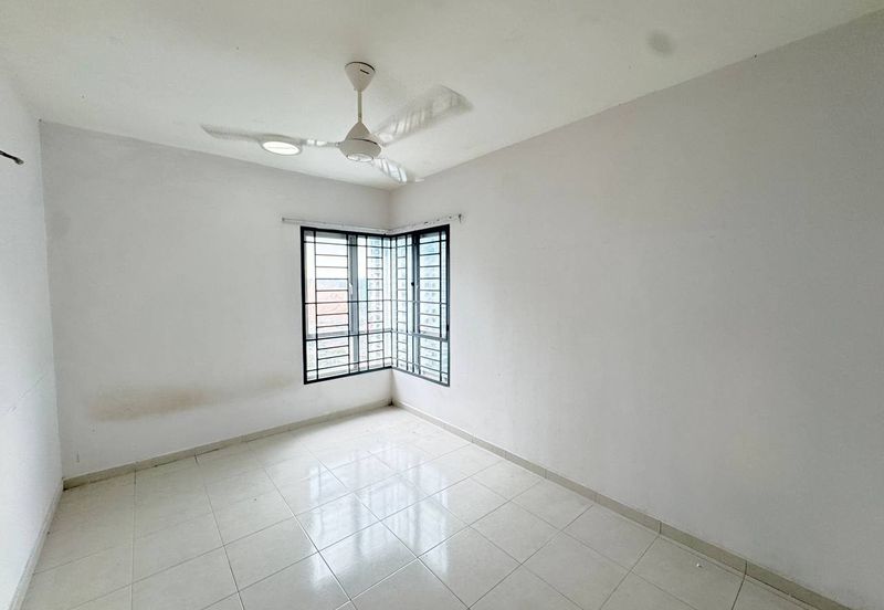 Residensi Laguna Biru 2