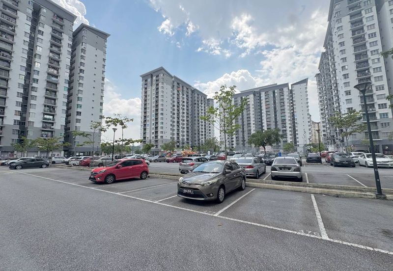 Residensi Laguna Biru 2