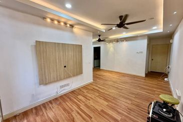 Vista Pinggiran, Taman Pinggiran Putra