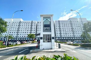 Simfoni Apartment @ Eco Majestic (Rumah Selangorku)