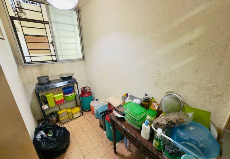 Pangsapuri Saujana, Gombak