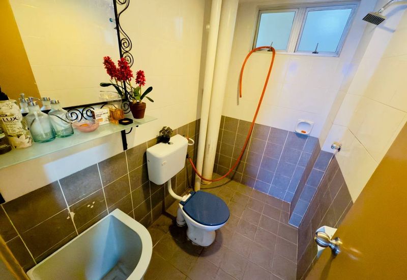 Pangsapuri Saujana, Gombak