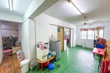 Pangsapuri Putra Damai