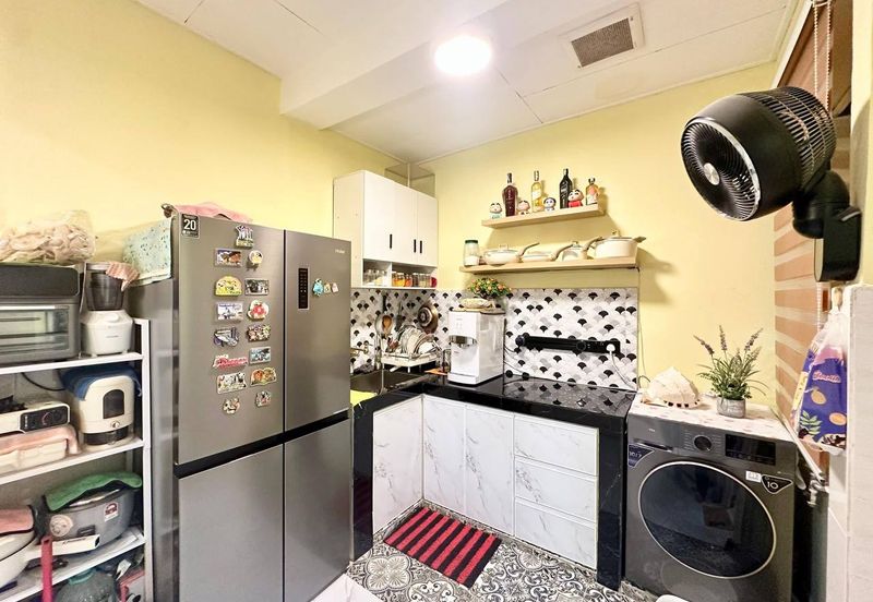 Kinrara Mas Shop Apartment